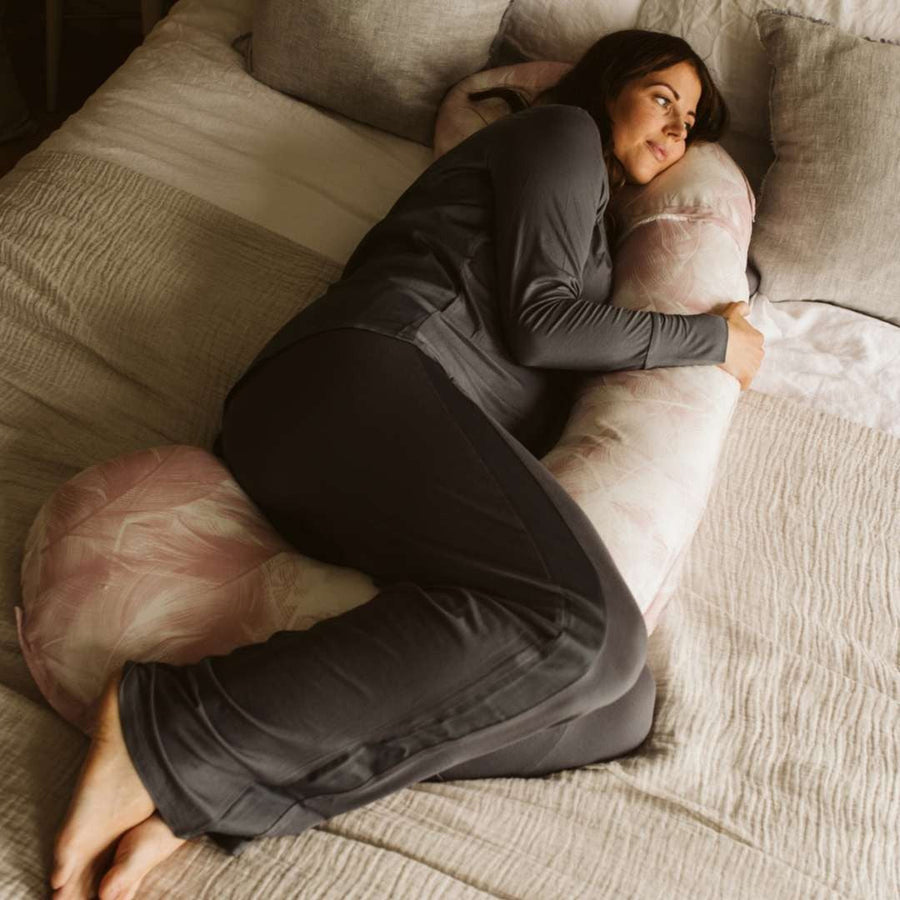 How to Use a Maternity Pillow for Better Sleep and Comfort