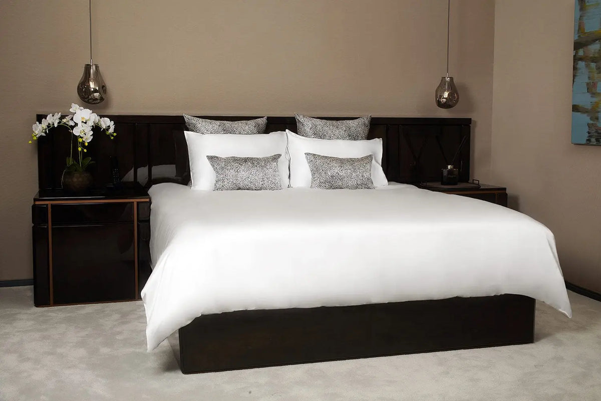Join-the-Silk-Pillowcase-Revolution-with-MayfairSilk Myza