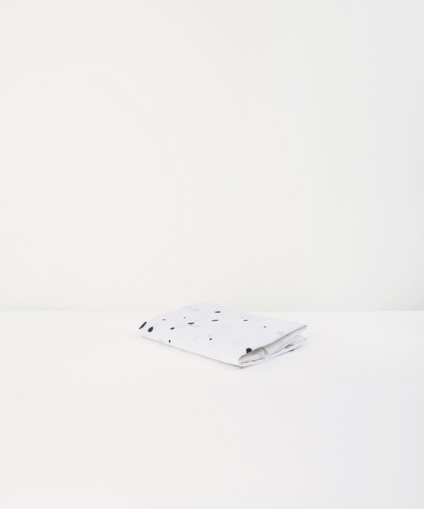 Spotty Tencel Cotton Fitted Sheet Undercover
