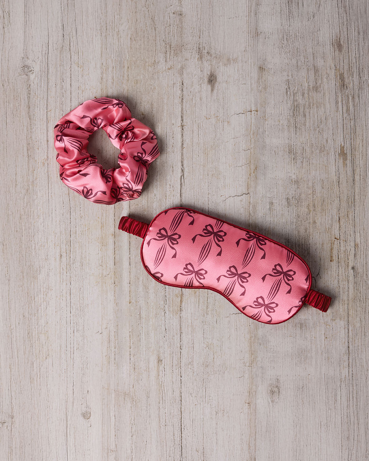 Satin Bow Print Sleep Mask & Scrunchie Gift Set Chelsea Peers