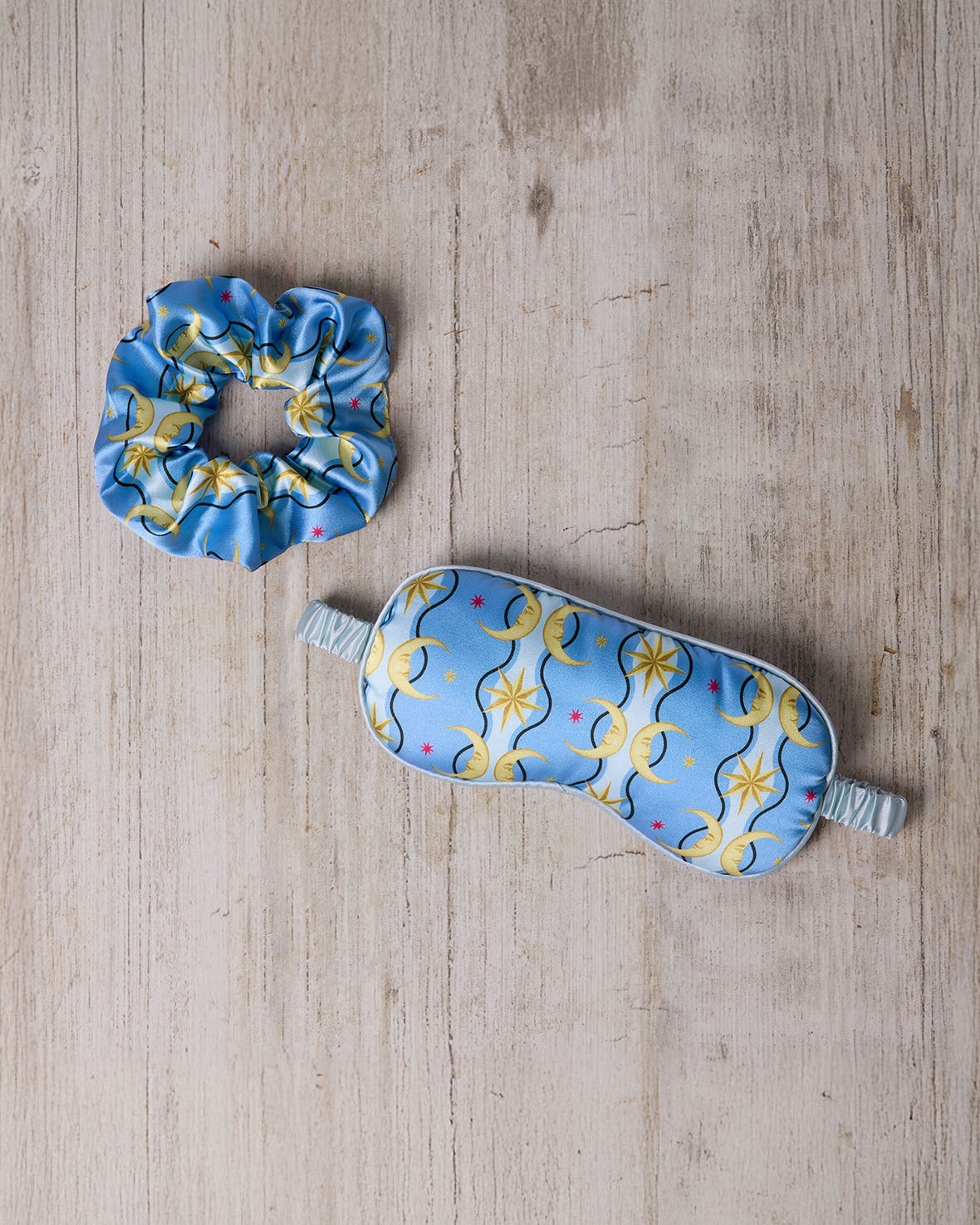 Satin Tiled Moon Print Sleep Mask & Scrunchie Gift Set Chelsea Peers