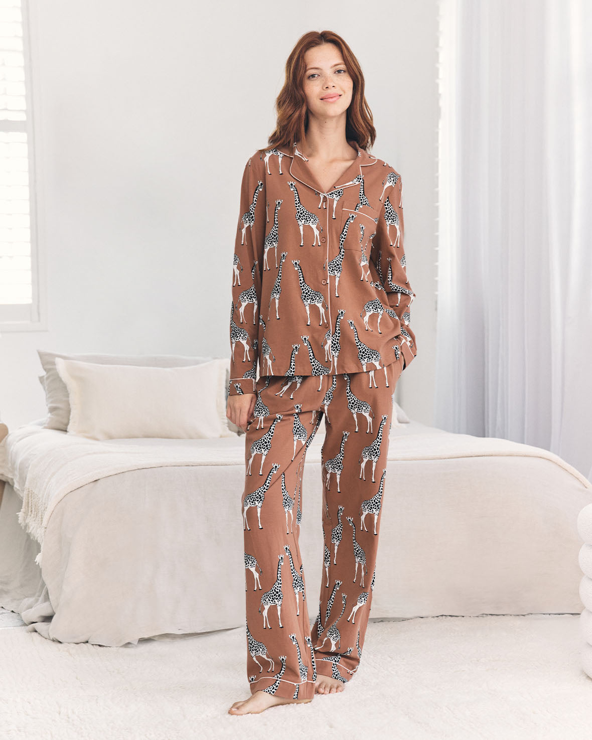 Organic Cotton Giraffe Print Long Pyjama Set - Brown Chelsea Peers