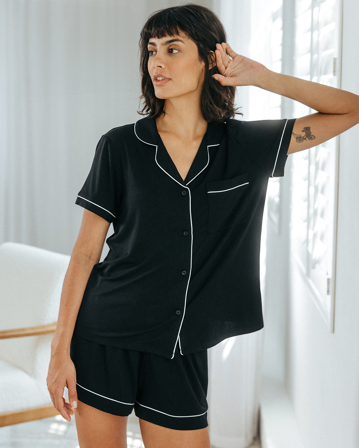 Black Women's TENCEL™ Modal Short Button Up Pyjama Set Chelsea Peers