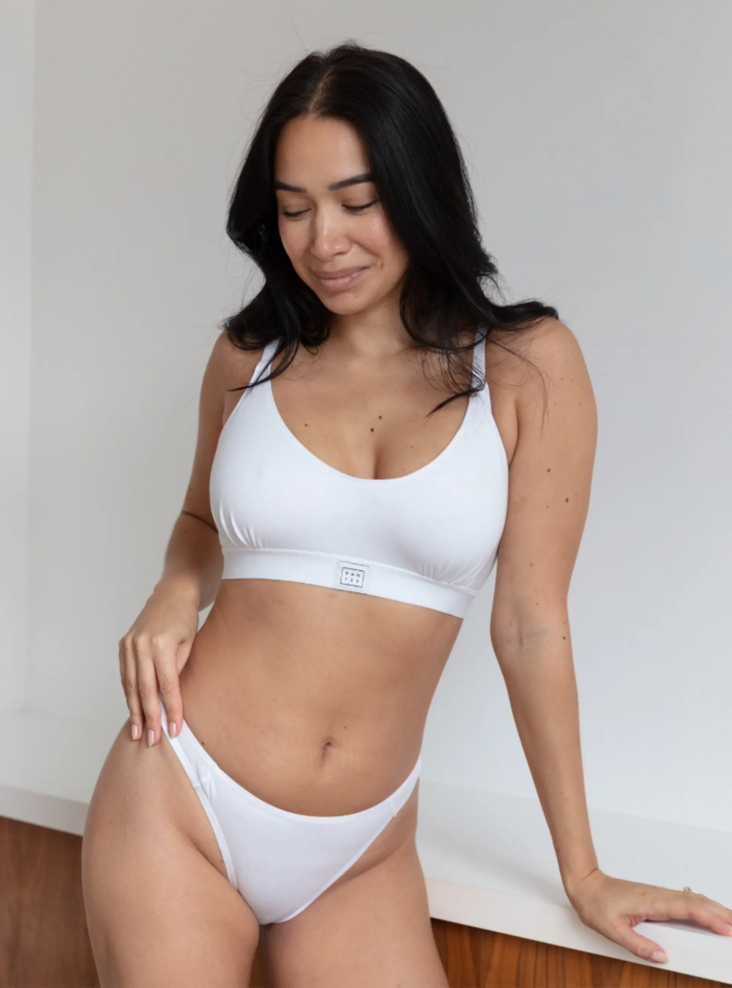 High-Rise Bikini, White Pantee