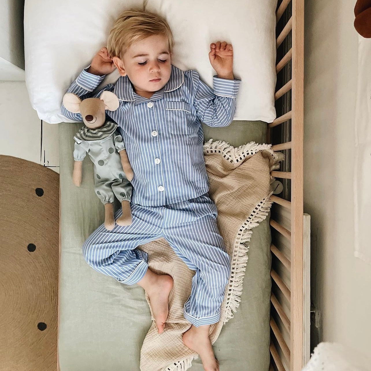 Children's Pyjamas & Sleepsuits