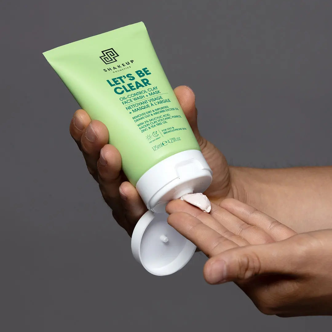 LET'S BE CLEAR Shakeup Cosmetics