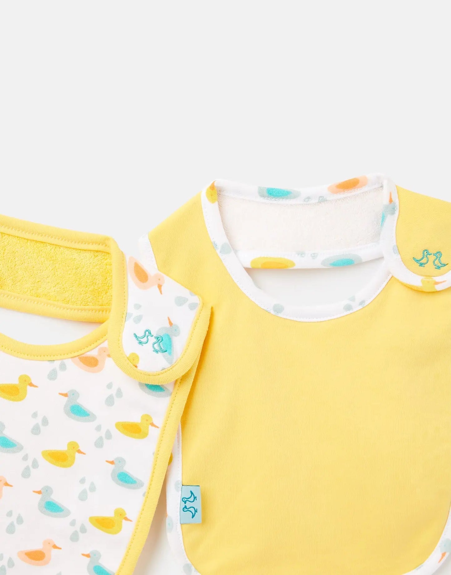 Little Ducks Pack of 2 Baby Bibs Luca and Rosa