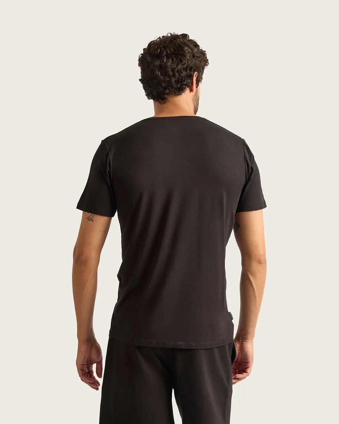 Men's V-Neck T-Shirt Boody