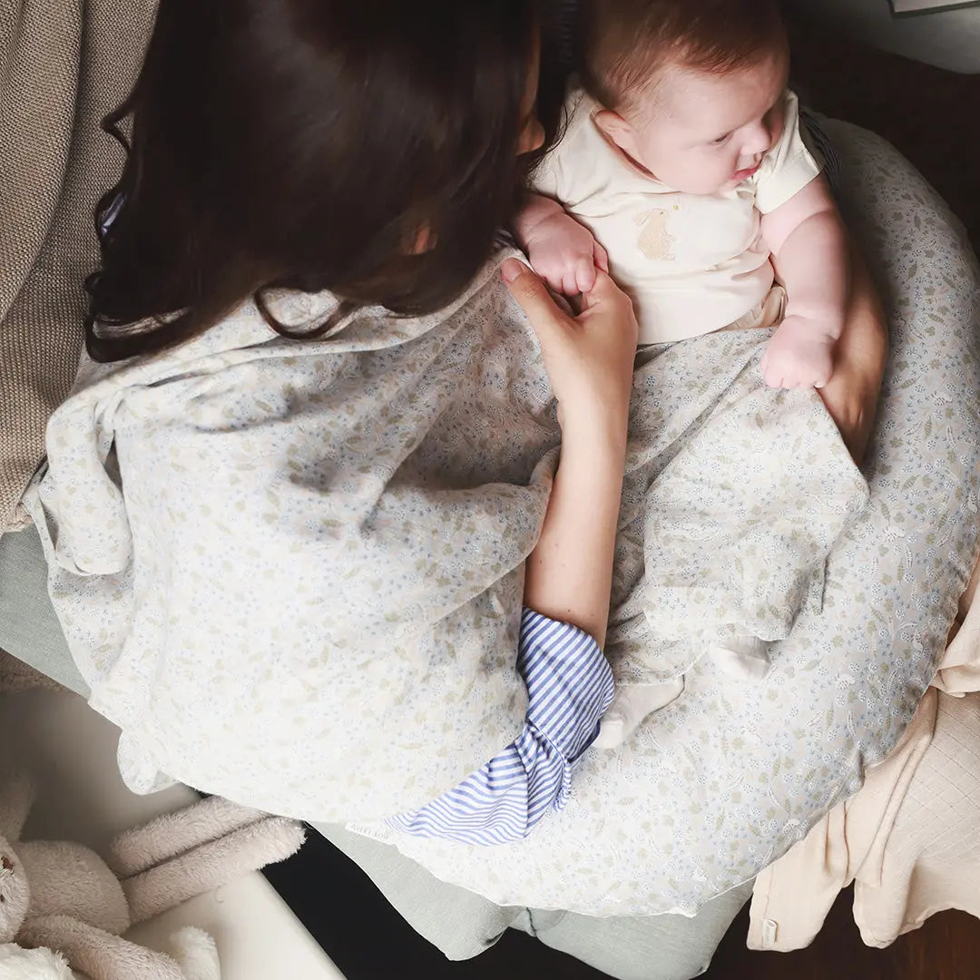 Nursing Pillow - Nature Trail Avery Row