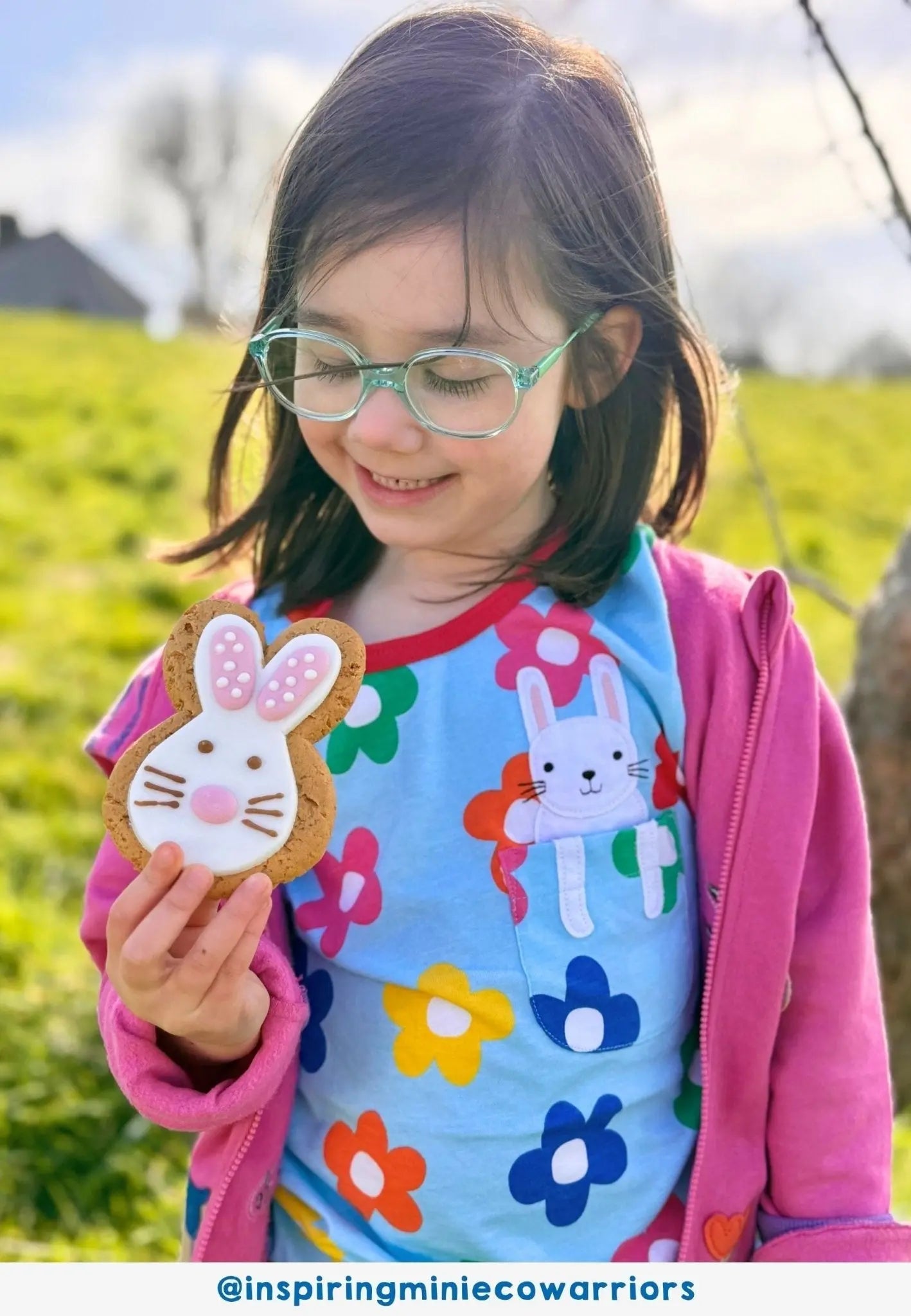 Organic Rainbow Bloom Bunny Pocket Applique Short-Sleeved T-Shirt Toby Tiger