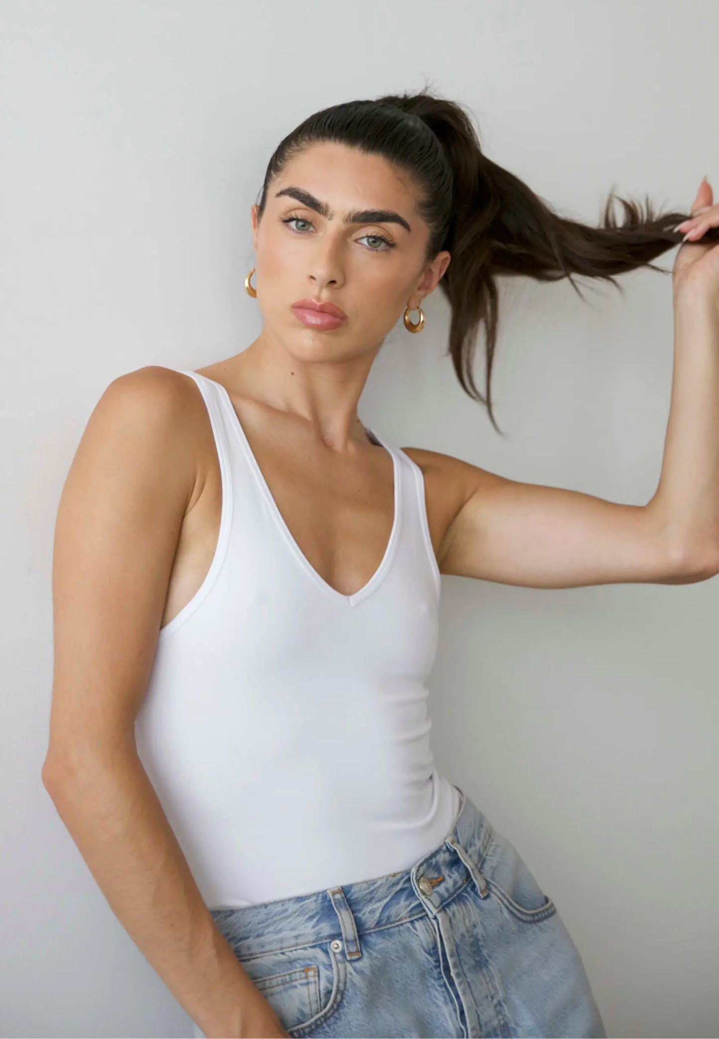 Organic Stretch V-Neck Tank Top, White Pantee