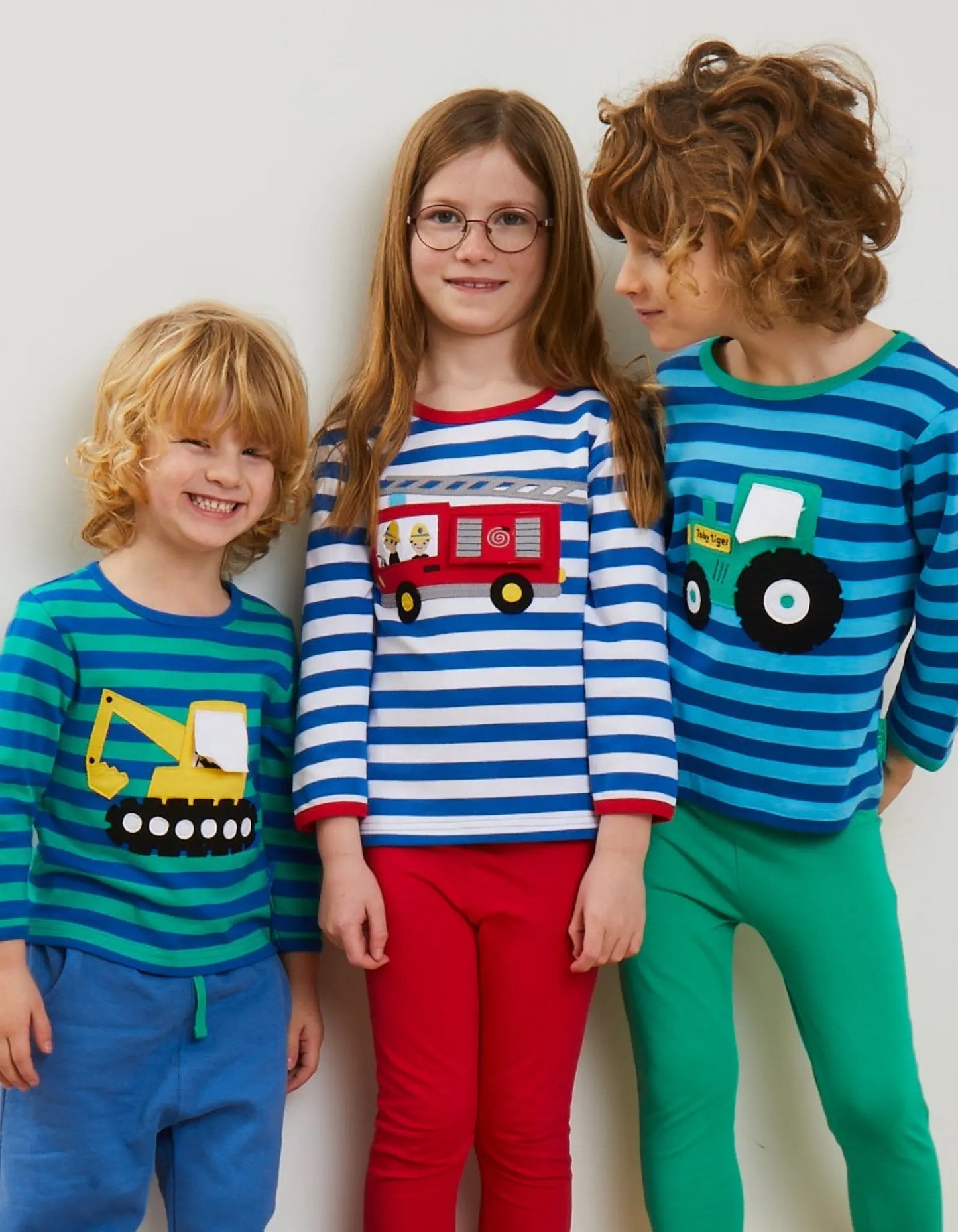 Organic Tractor Applique Long-Sleeved T-Shirt Toby Tiger