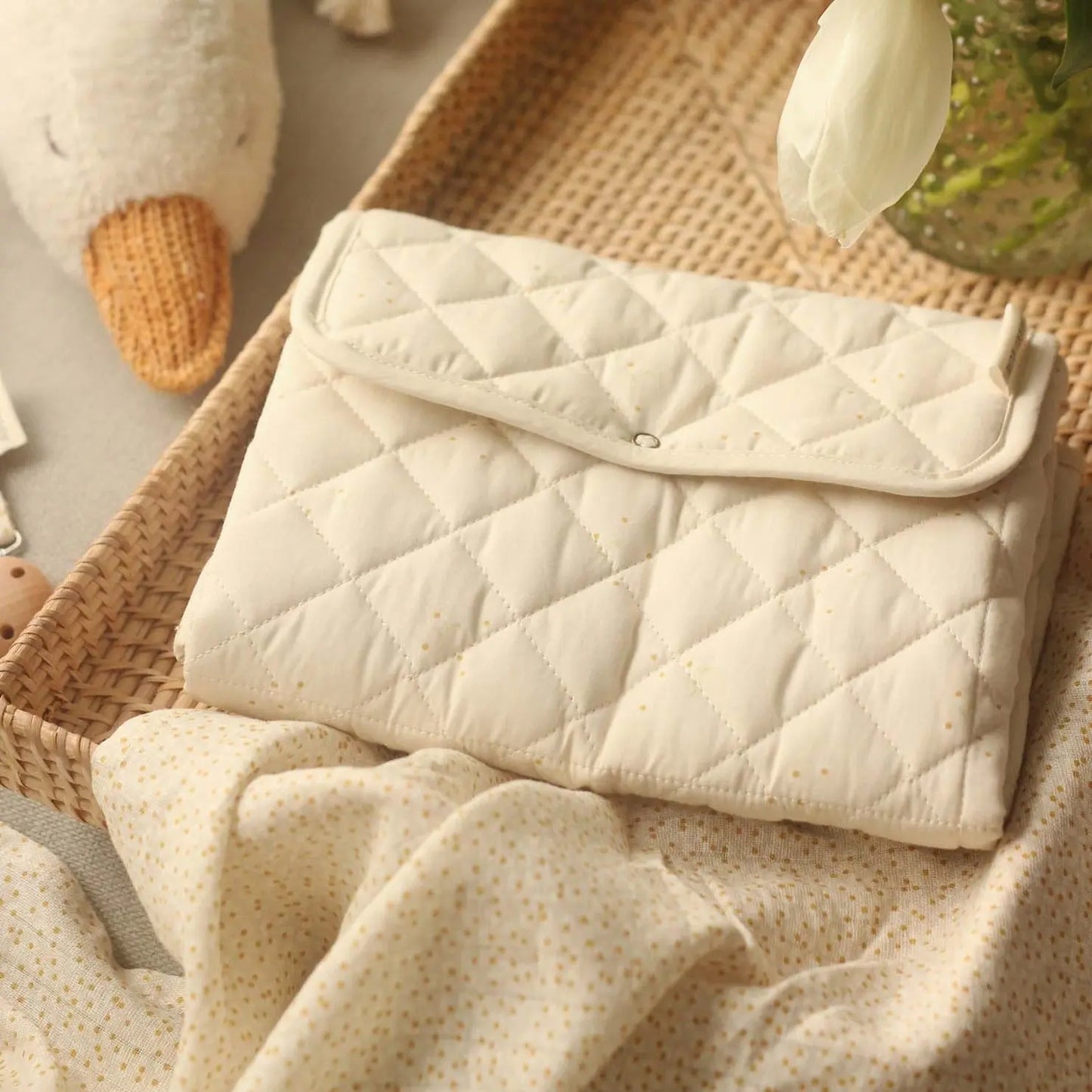 Wild Chamomile Travel Baby Changing Mat Avery Row