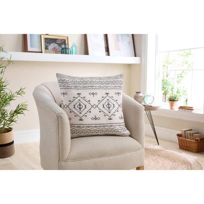 Vintage Chenille Cushions – 45x45 cm The Rugs