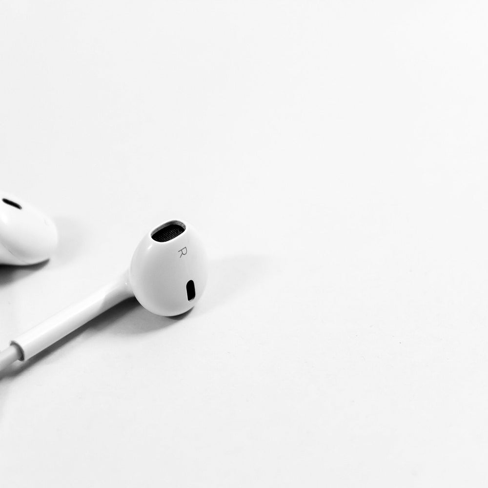 earphones