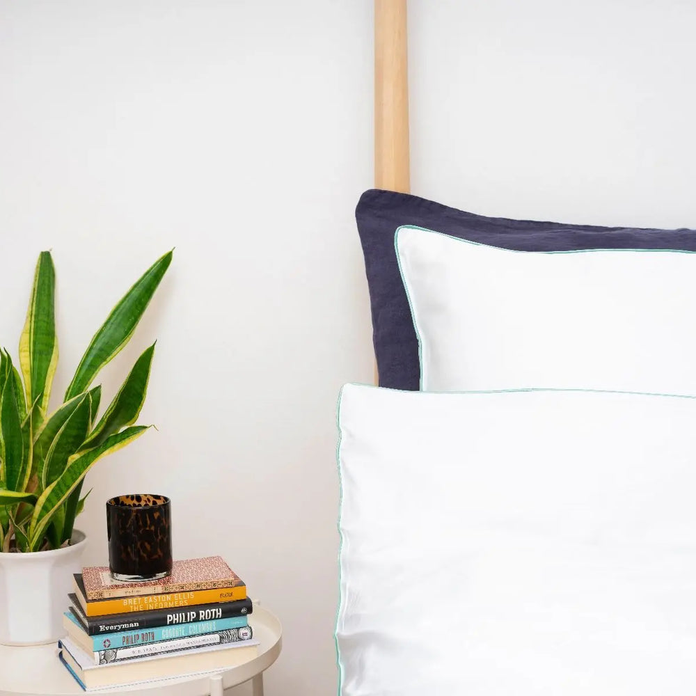 How-to-Make-Your-Bed-More-Environmentally-Friendly Myza