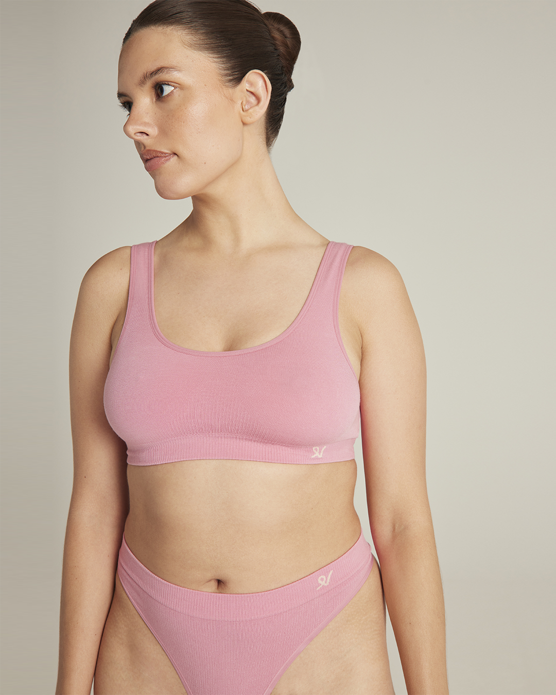 The TENCEL™ Seamless Crop Top- Rose Pink Nudea