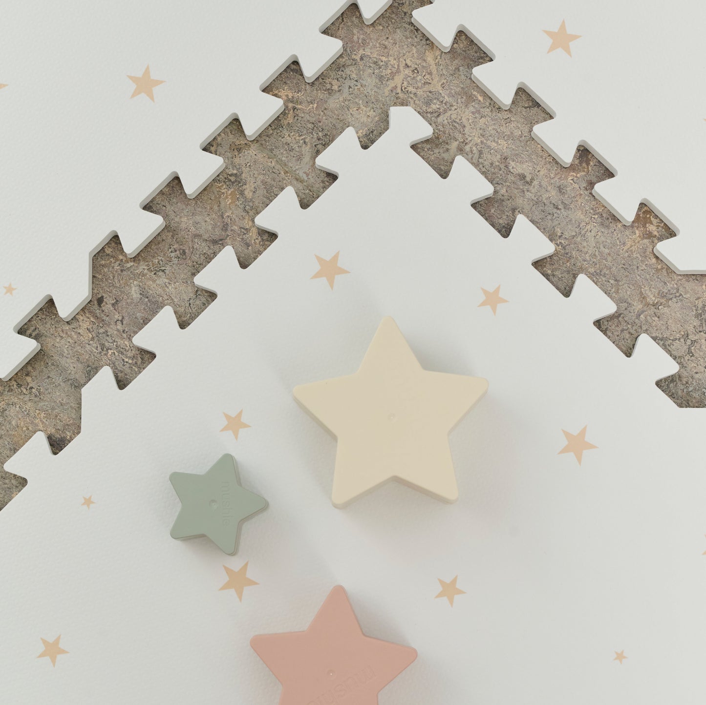 Star Playmat Set in Beige gus + beau