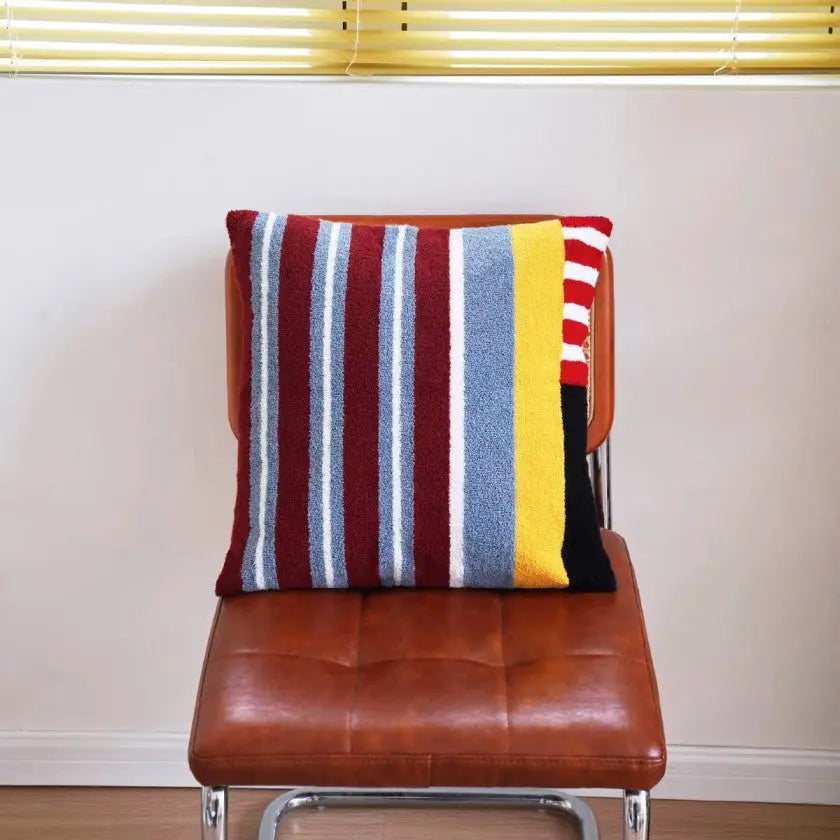 Agua Tufted Cushion Casa Rolio