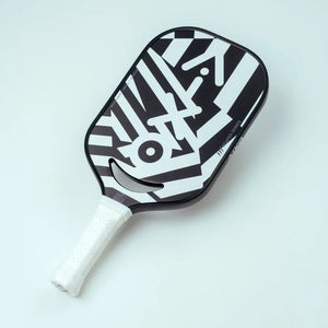 Black/White