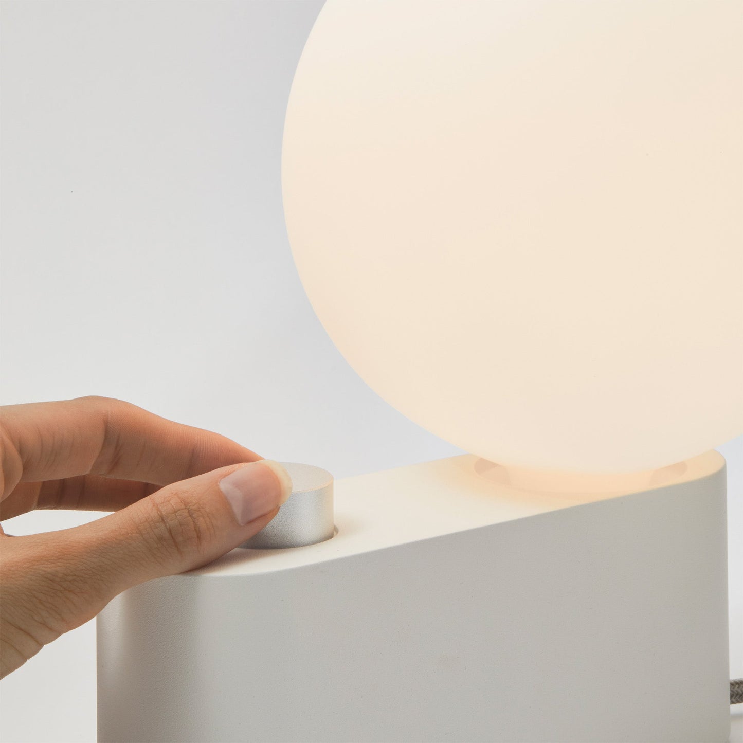 Alumina Multi-Use Lamp in Chalk Tala