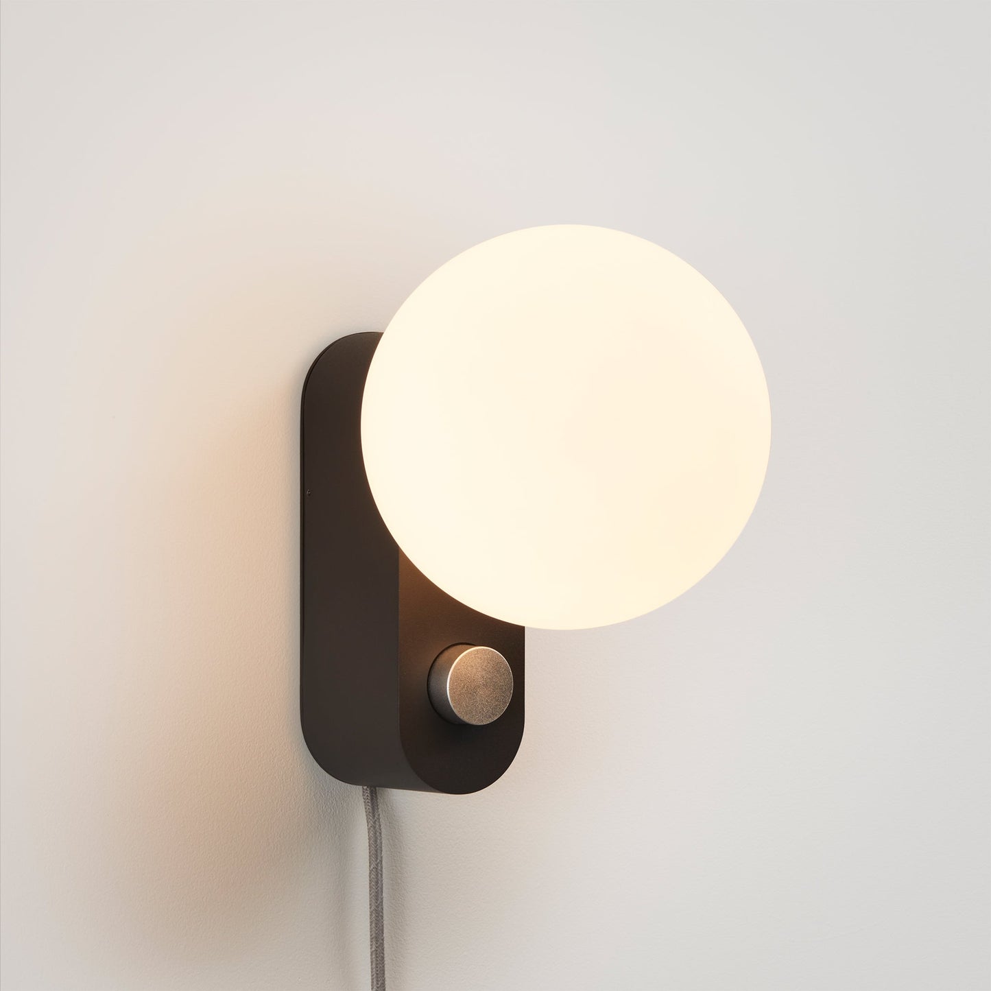 Alumina Multi-Use Lamp in Charcoal Tala