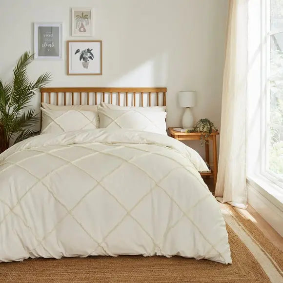 Andie Tufted 100% Cotton Duvet Cover & Pillowcase Set Dunelm