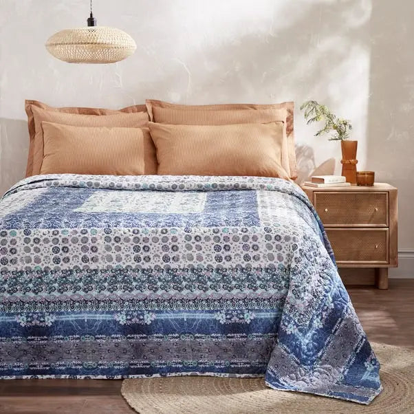 Antigoni Bedspread Dunelm