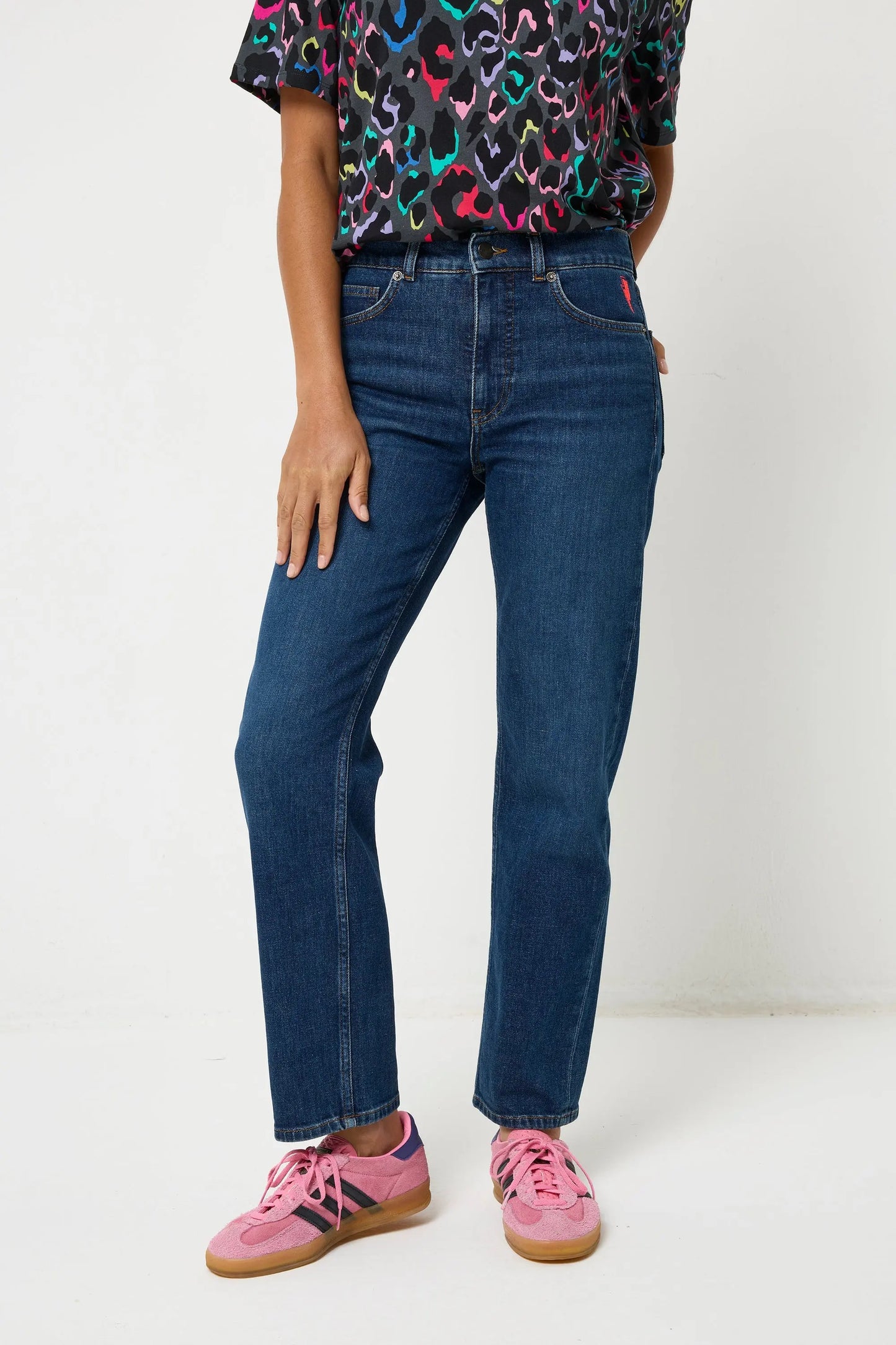 Authentic Indigo Boyfriend Jeans Scamp & Dude