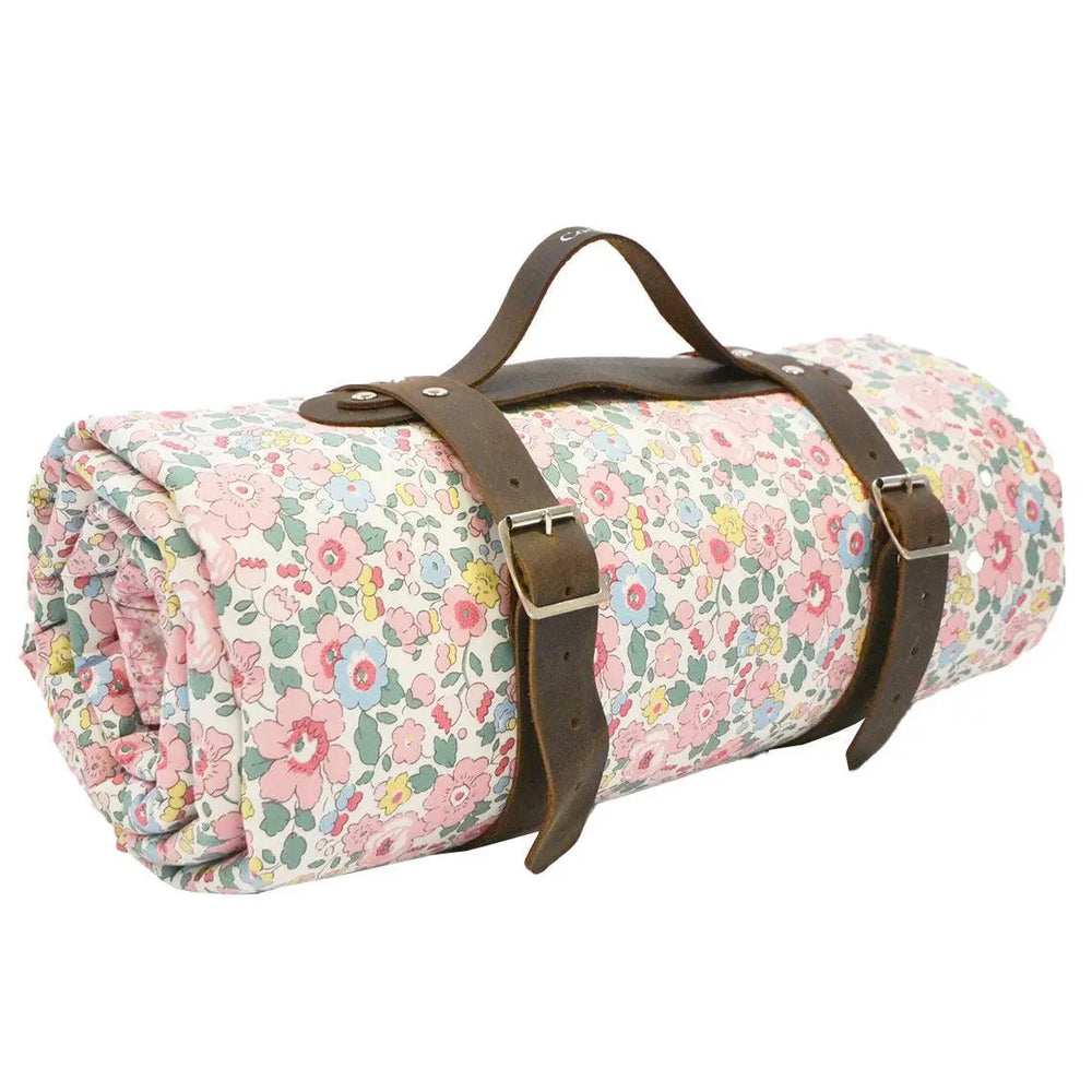 BETSY CANDY FLOSS & MITSI VALERIA PINK Liberty Picnic Blanket Coco & Wolf