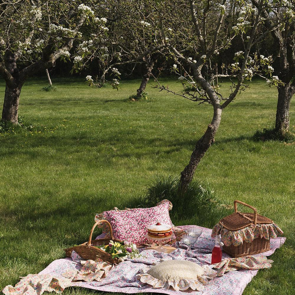 BETSY CANDY FLOSS & MITSI VALERIA PINK Liberty Picnic Blanket Coco & Wolf