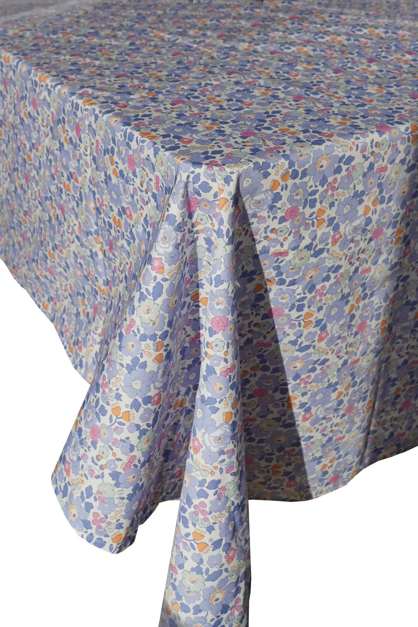 BETSY LAVENDER BLUE Liberty Tablecloth Coco & Wolf