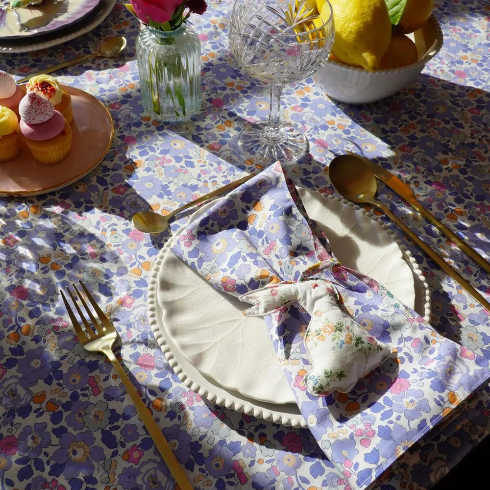 BETSY Liberty Reversible Wavy Napkin Set Coco & Wolf