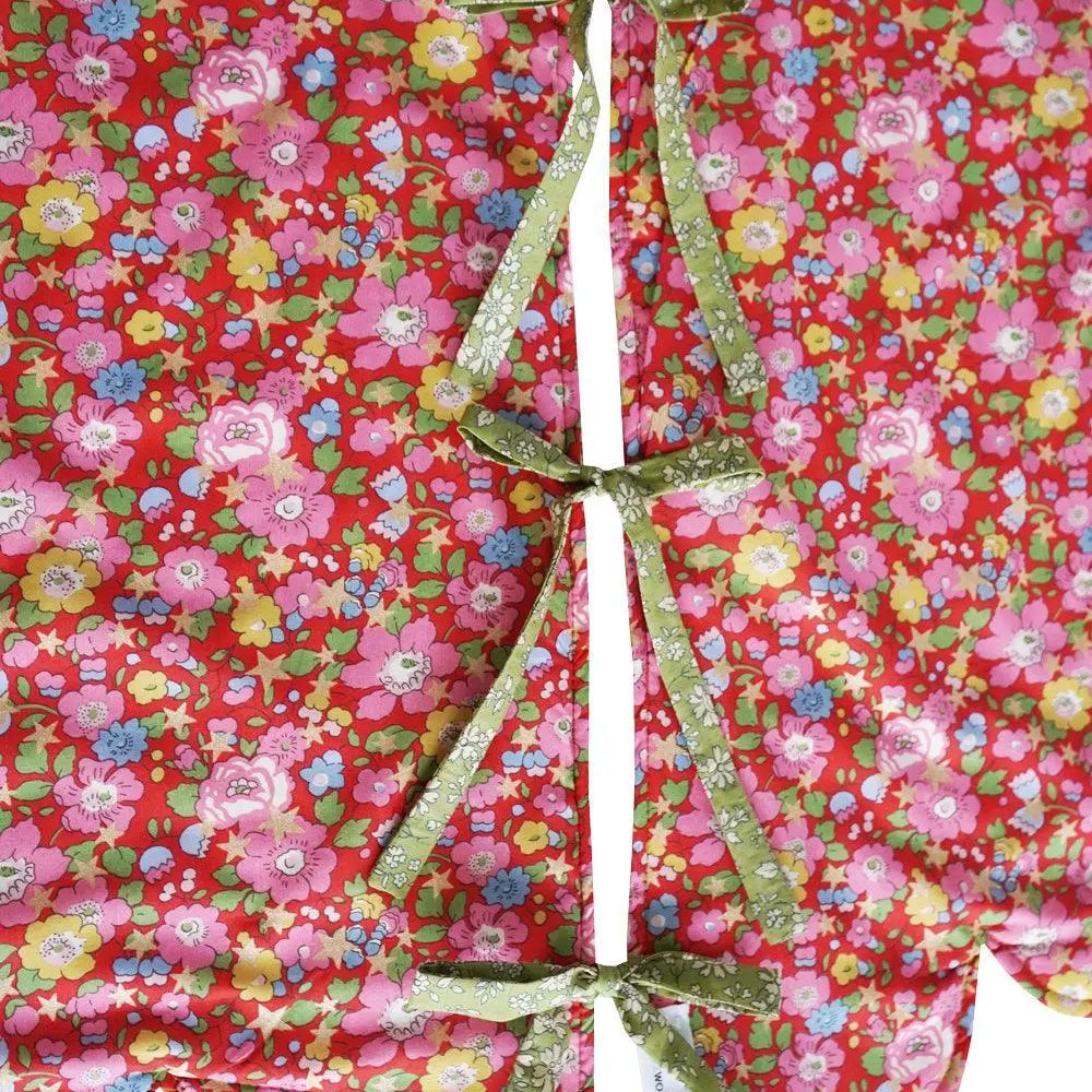 BETSY STAR Liberty Reversible Christmas Tree Skirt Coco & Wolf