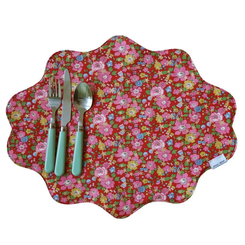 BETSY STAR & CAPEL PISTACHIO Liberty Reversible Wavy Placemat Coco & Wolf
