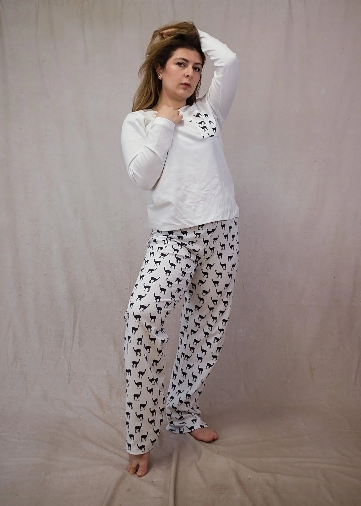 B&W vicunas Women's Pima Cotton Long Sleeve Pyjama Trouser Set killarysleepwear