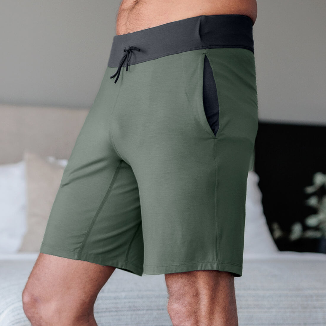 Dagsmejan Men's Balance Pajama Shorts - Balsam green
