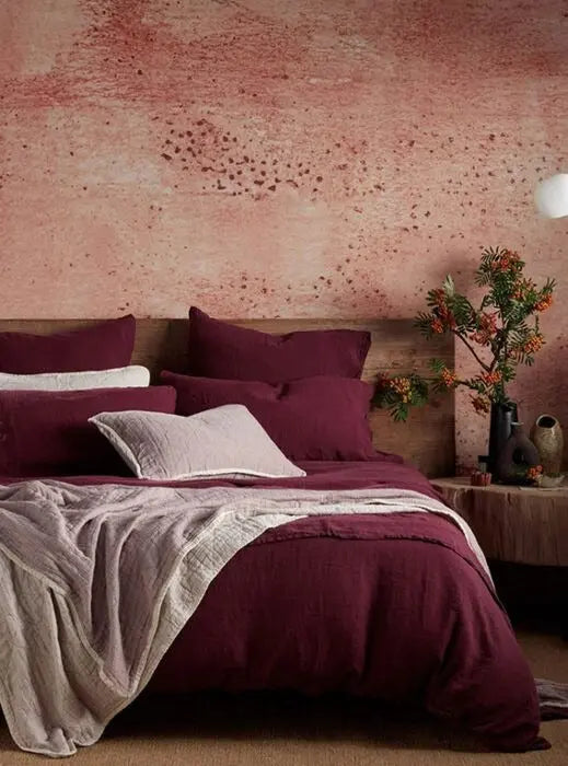 100% Linen Bedding Set in Beetroot