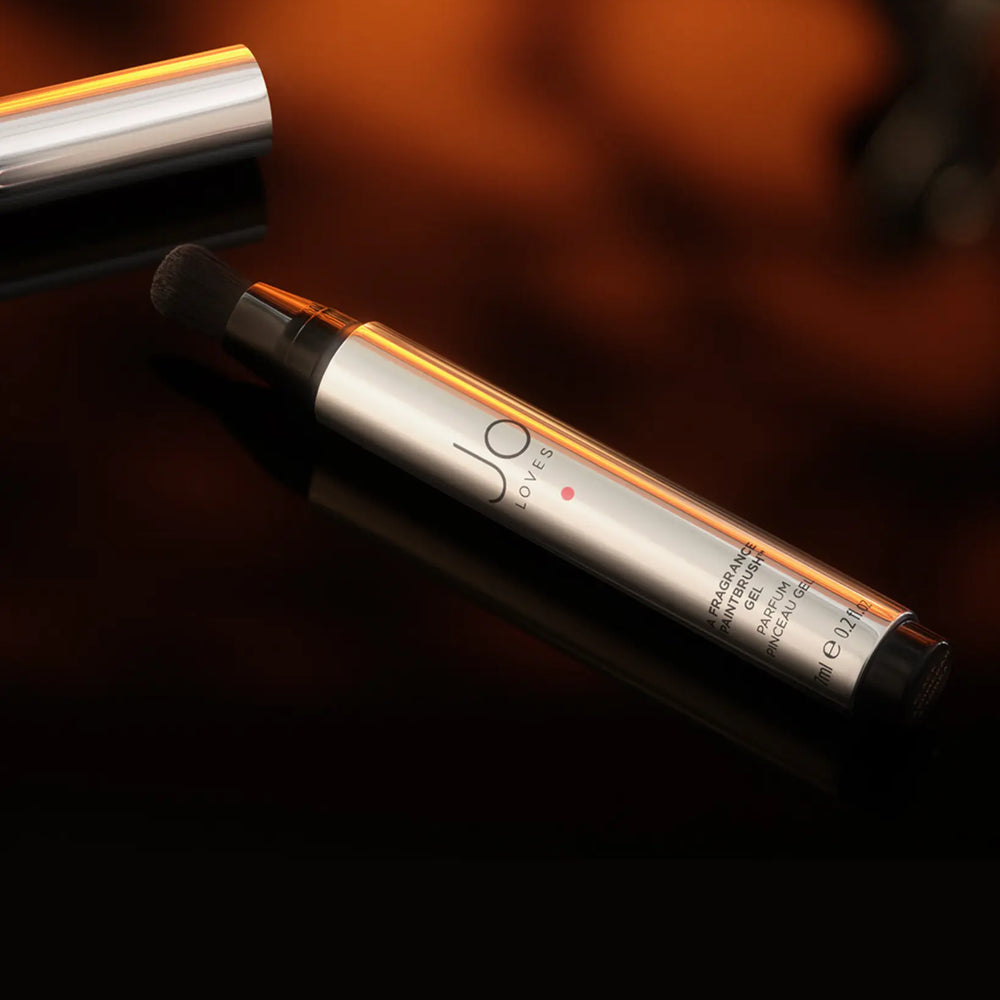 Black Cashmeran & Tonka - A Fragrance Paintbrush™ Jo Loves