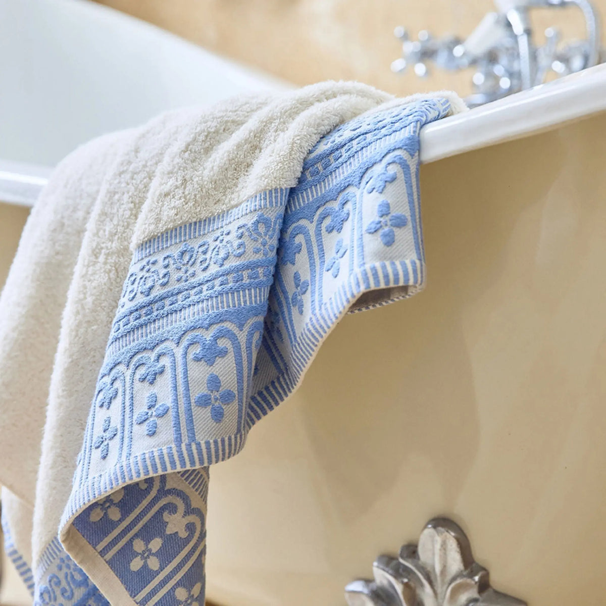 Blue Piazza Bath Towels Torres Novas UK