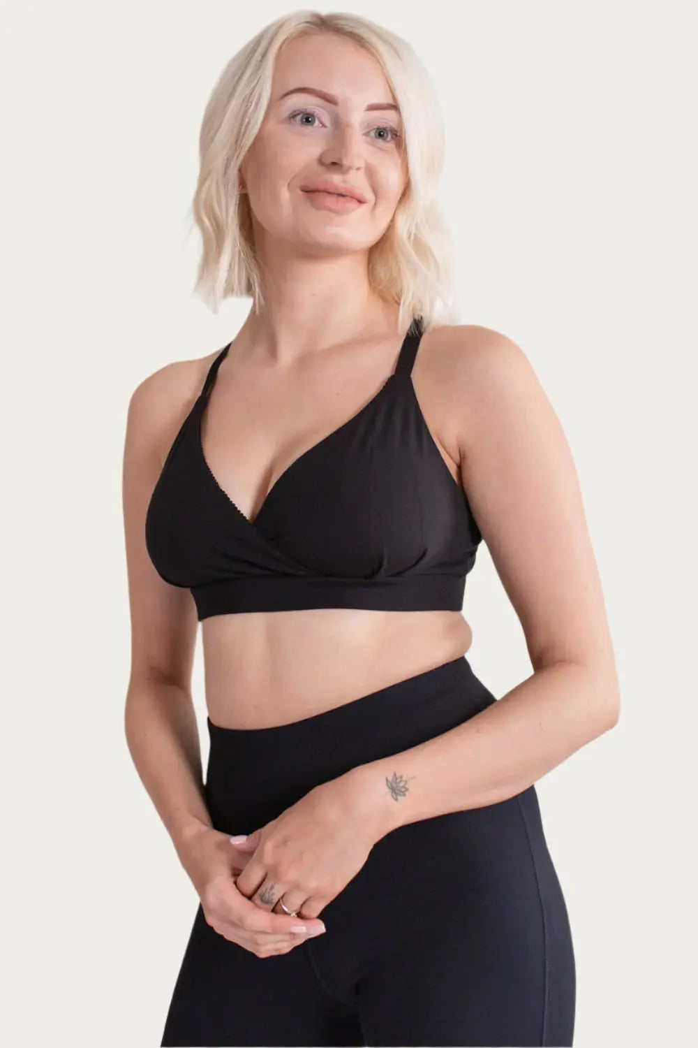 Breastfeeding & Maternity Bra in Black Bshirt