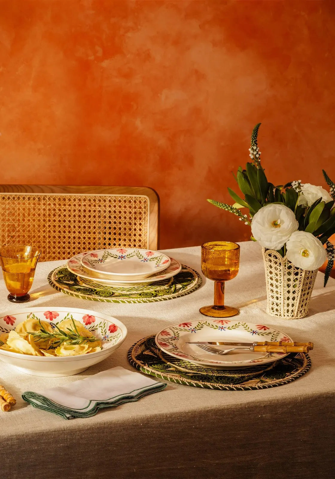 Camilla Salad Bowl, Green Garland Casa by Josephine Jenno