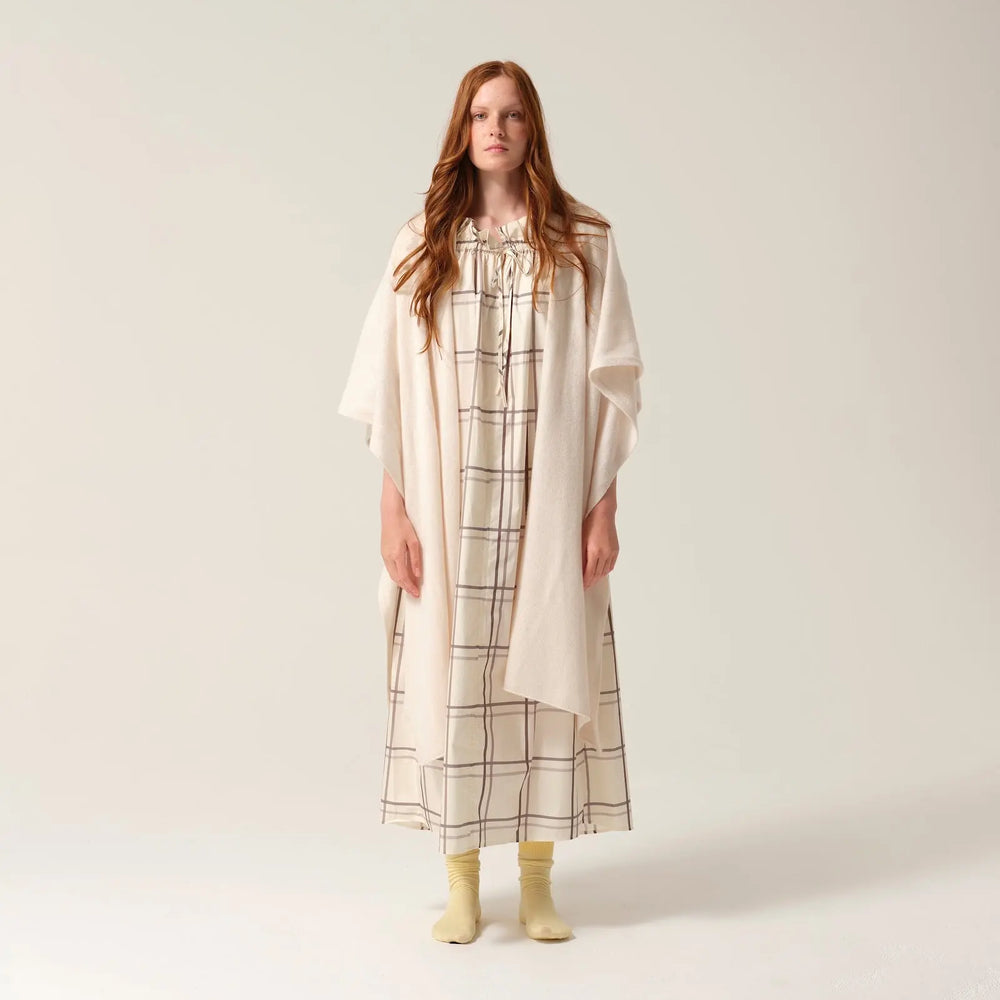 Cashmere Recuperation Shawl Ivory Tonic London