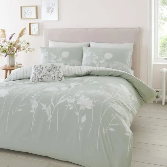 Catherine Lansfield Meadow Sweet Floral Reversible Duvet Cover and Pillowcase Set Dunelm