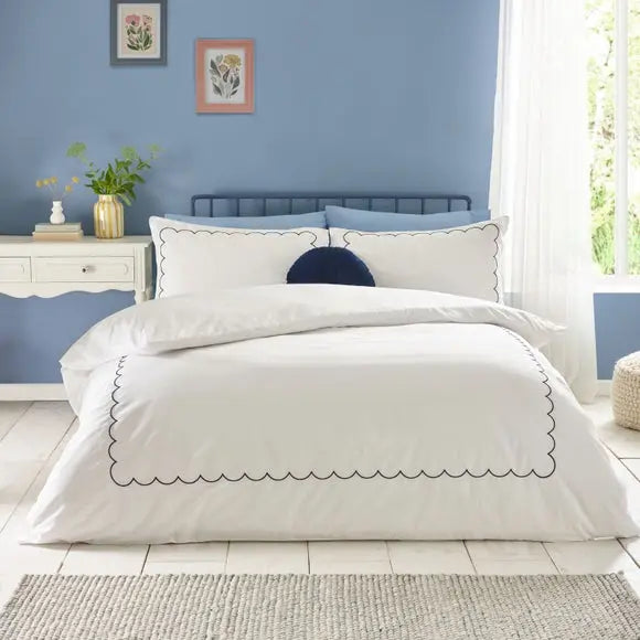 Catherine Lansfield Scallop Border Duvet Cover & Pillowcase Set Dunelm
