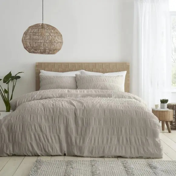Catherine Lansfield Seersucker Reversible Duvet Cover & Pillowcase Set Dunelm