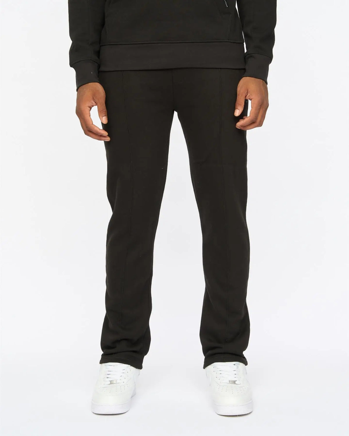 Chattamere Joggers Black Duck and Cover