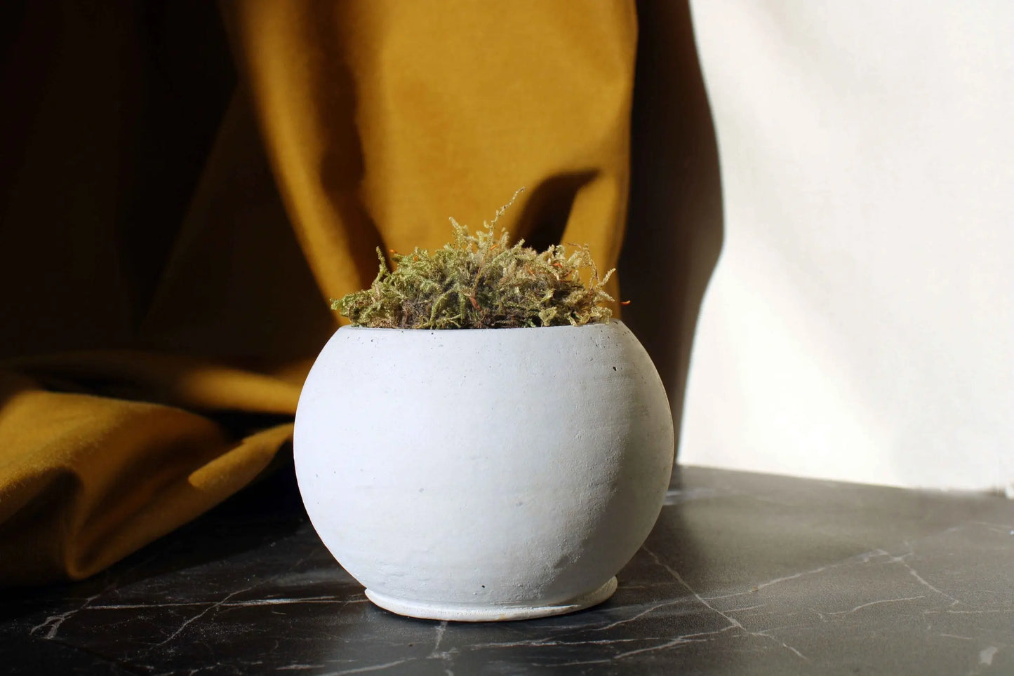 Concrete Round Pot Gloria Home