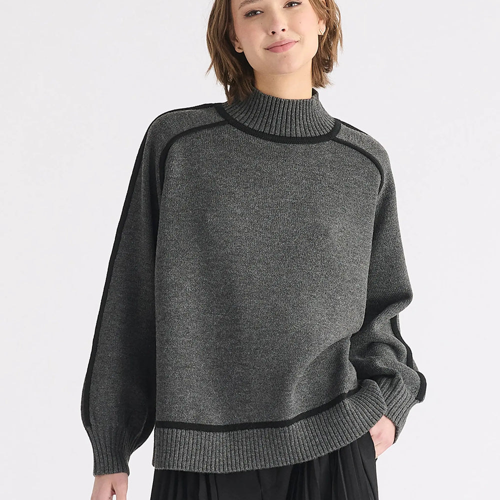 Contrast Stripe Piping Mock Neck Jumper Paisie