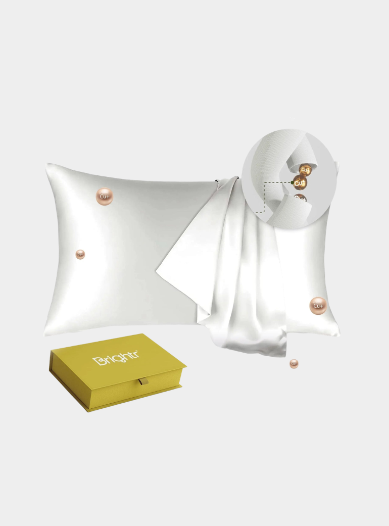 Anti-Ageing Copper-Infused Eucalyptus Silk Pillowcase Brightr® Sleep